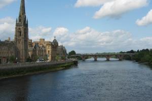 What is the longest river in Scotland?