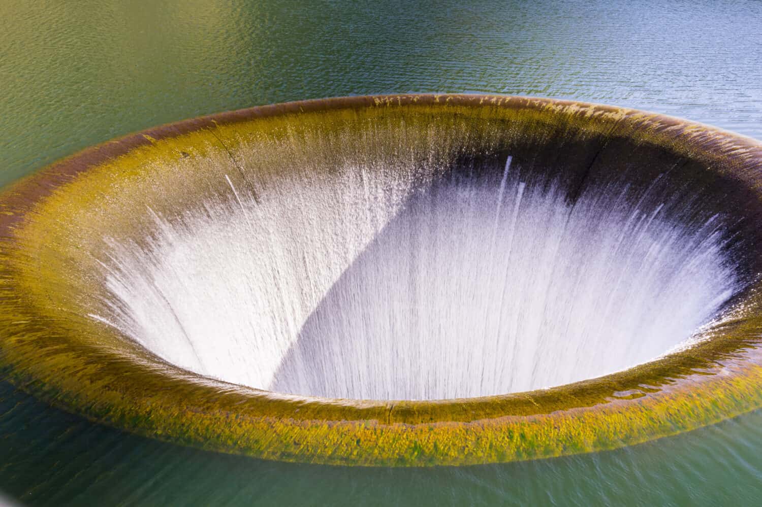 Discover the Glory Hole of Lake Berryessa: Location and Purpose