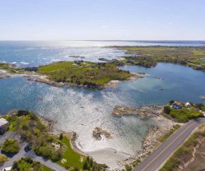 The 5 Most Stunningly Scenic Drives in Rhode Island