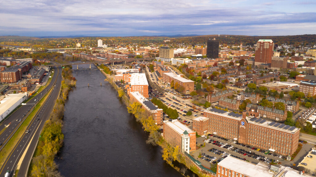 Discover the Largest Cities in New Hampshire (By Population, Total Area, and Economic Impact)