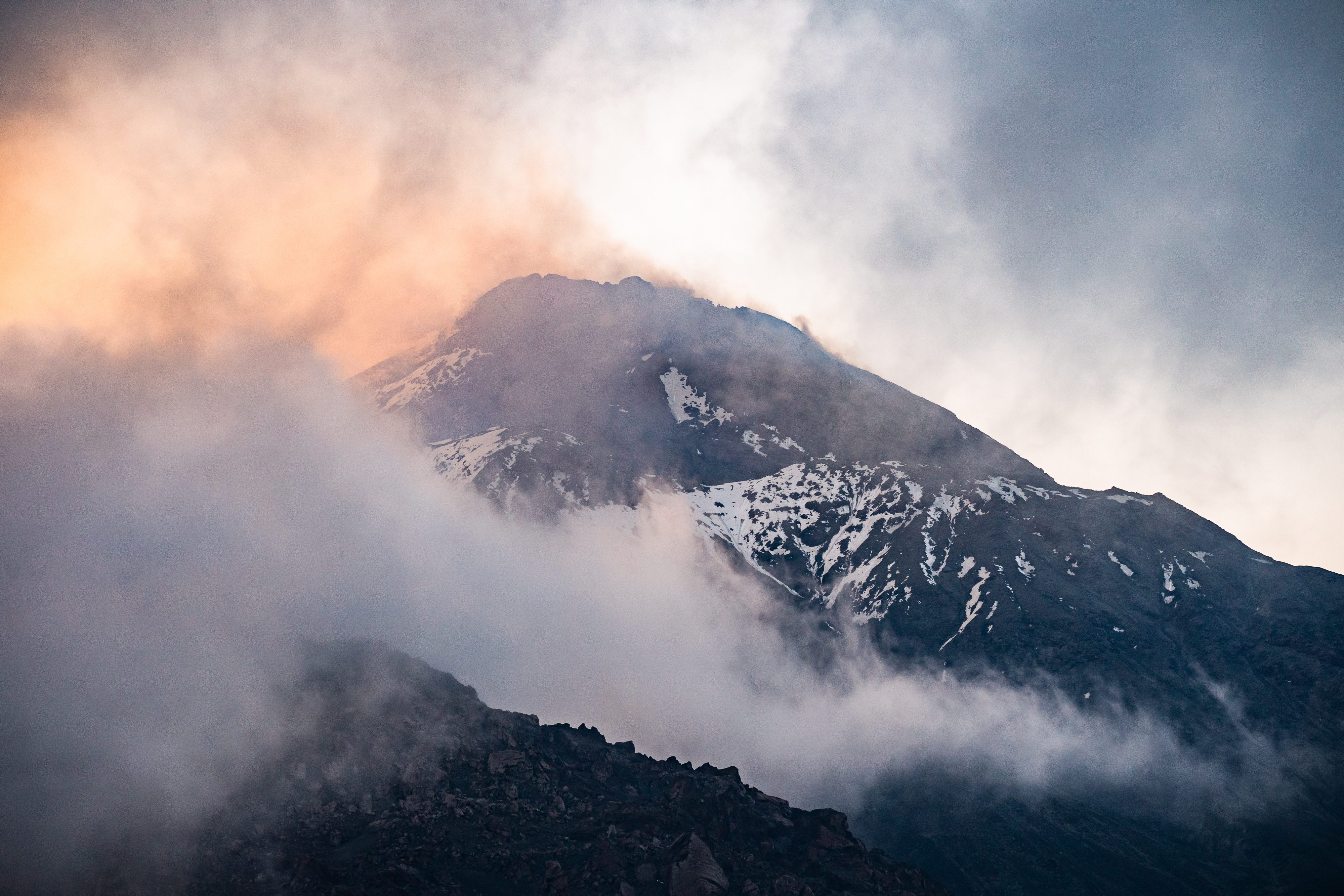 Discover the 10 Largest Volcanoes in Russia