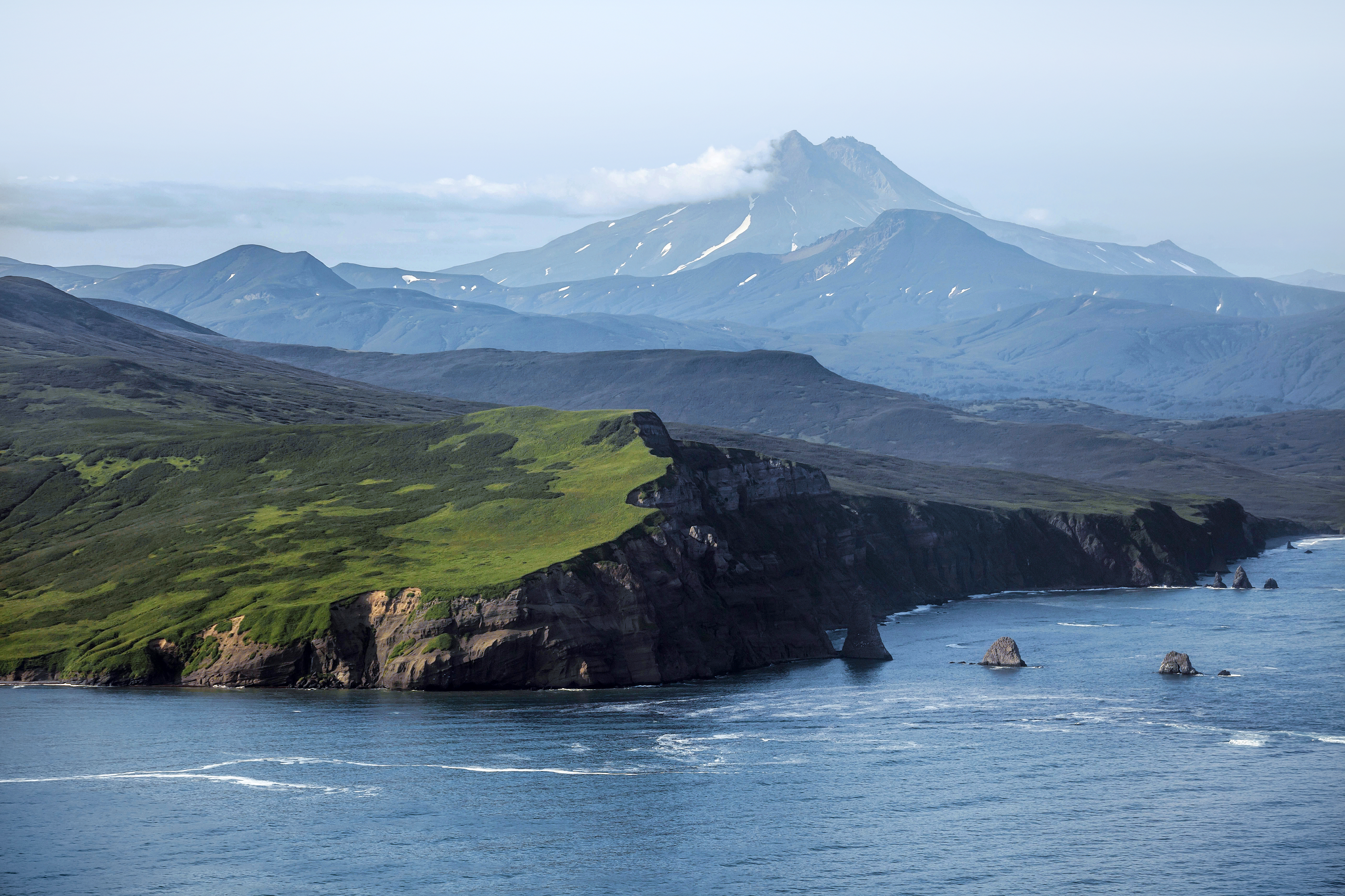 Discover the 10 Largest Volcanoes in Russia