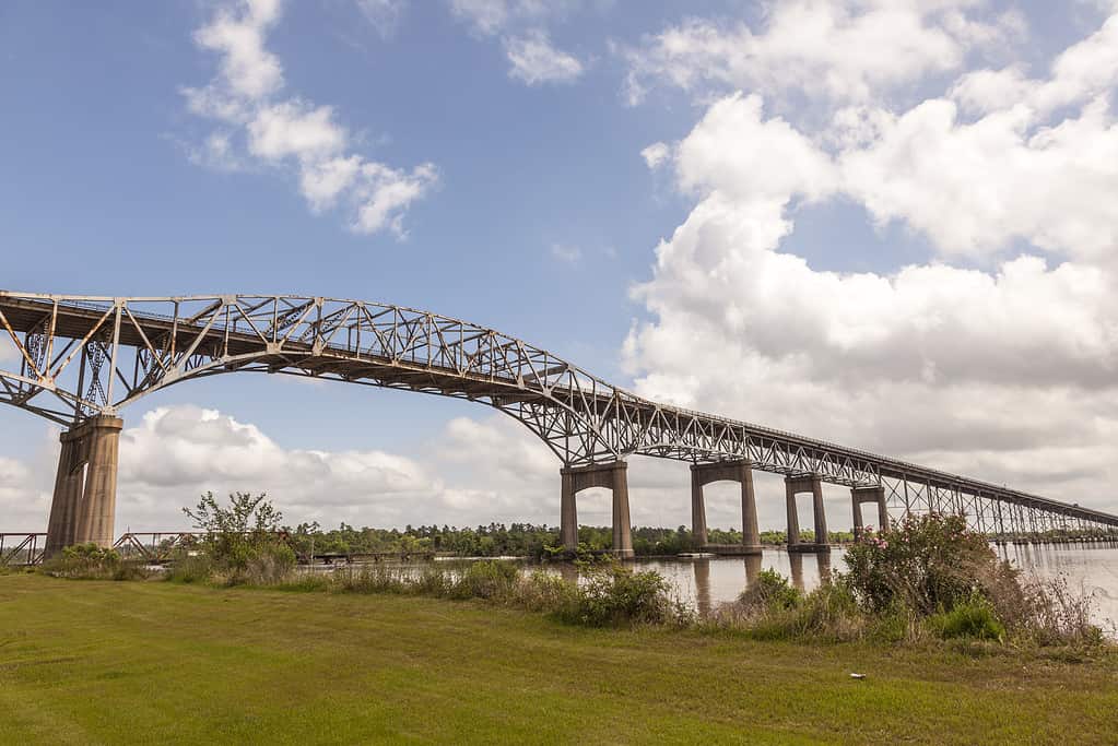 8 Most Traveled Bridges in Louisiana In Desperately Poor Condition