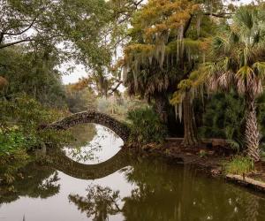 The largest city parks in louisiana