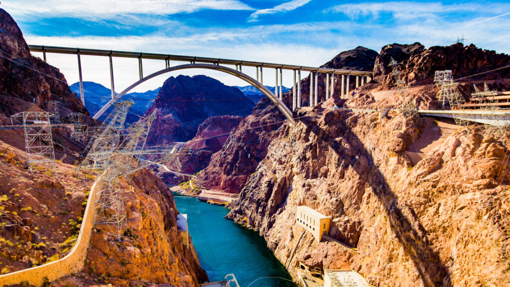 The Scariest Bridge in Arizona Will Have You On the Edge of Your Seat