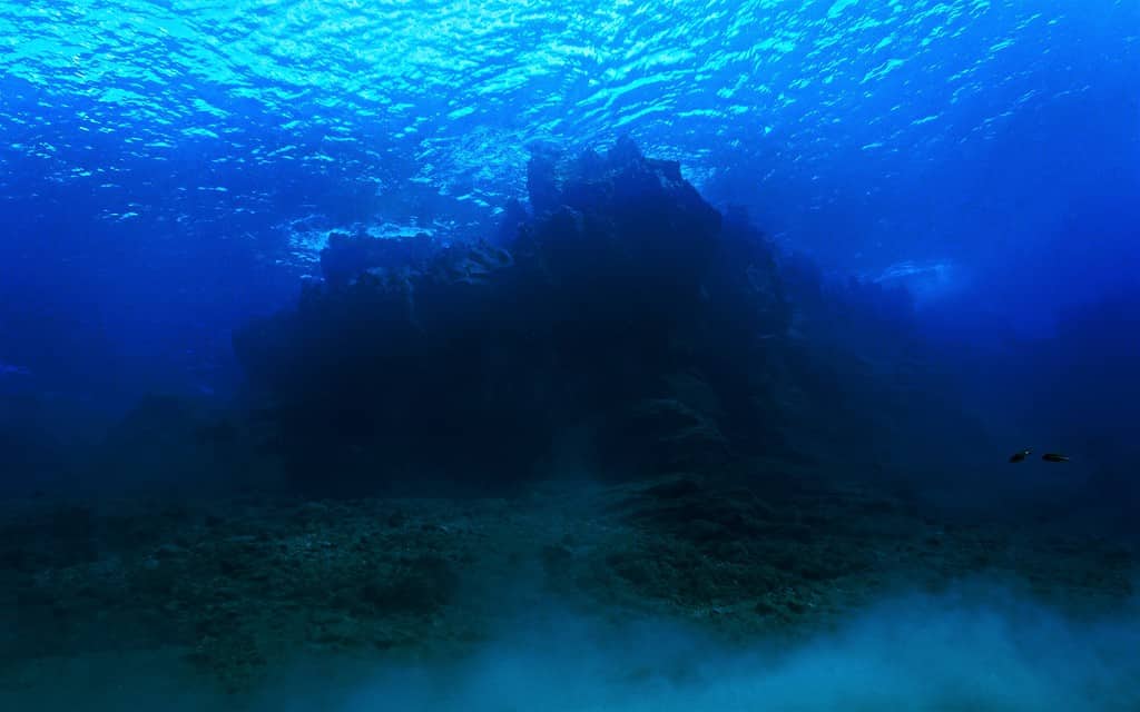 Discover the Underwater Chain of Volcanos Off the Coast of New England and Just How Big They Are