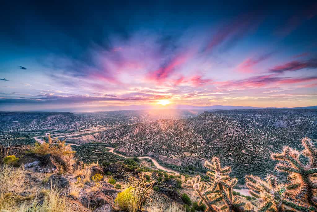 How Wide Is New Mexico? Total Distance from East to West