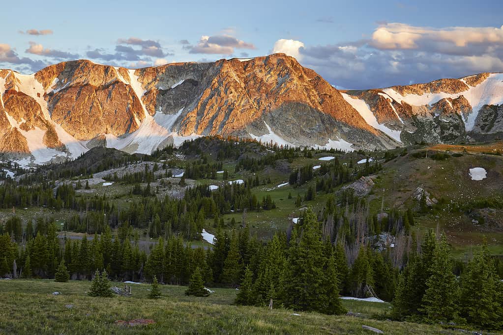 How Wide Is Wyoming? Total Distance from East to West