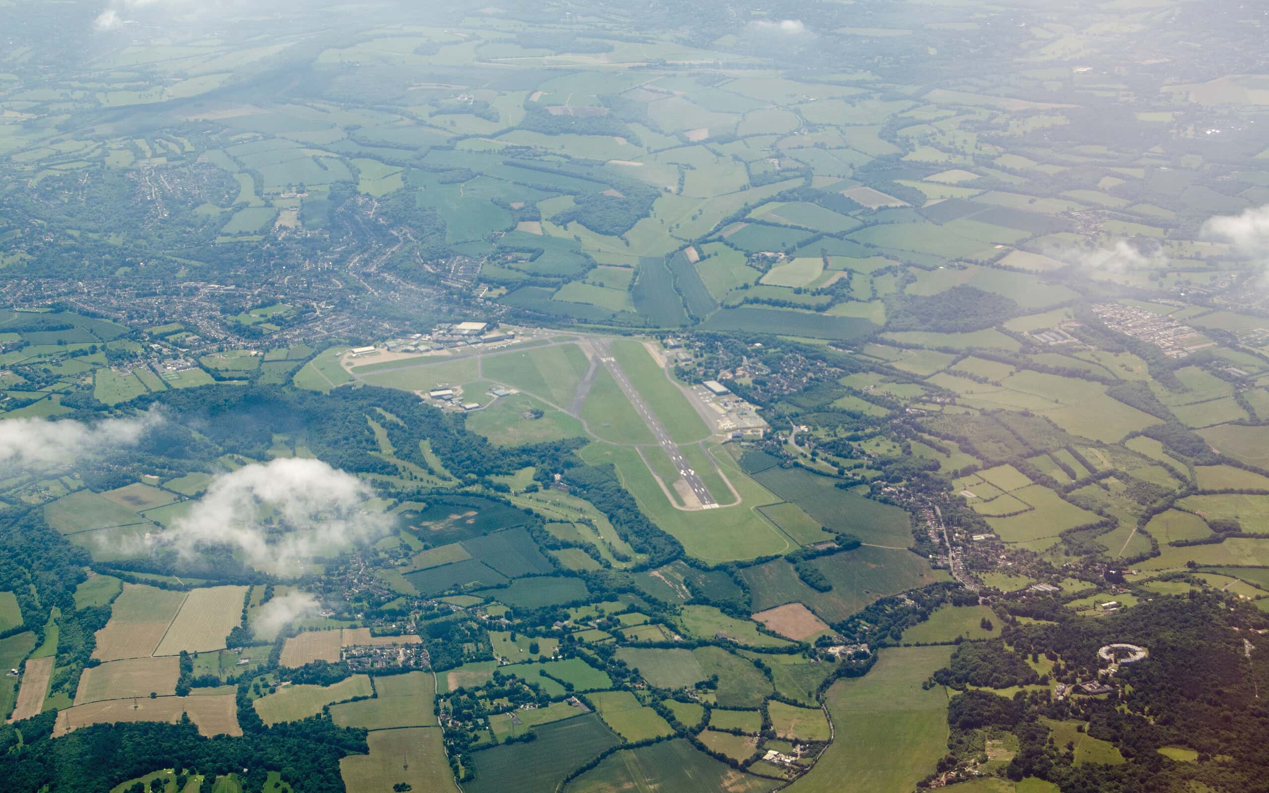 Discover the 15 Oldest Airports in England