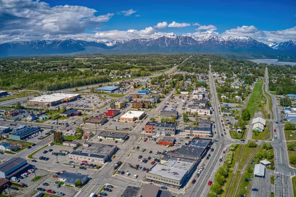 The 7 Fastest-Growing Towns in Alaska Everyone is Talking About