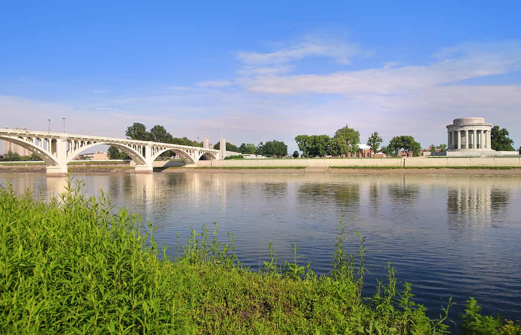 How Deep Is the Wabash River?