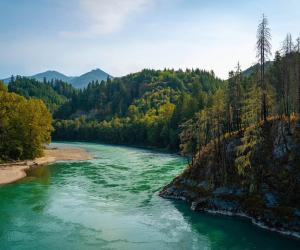 How Deep Is the Skagit River?