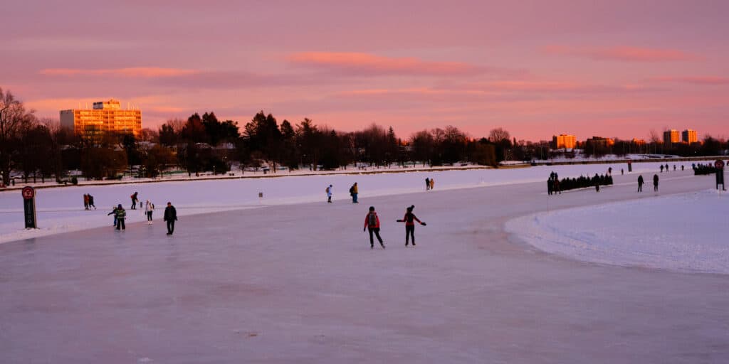 Discover The 8 Largest Ice Skating Rinks in Ohio This Winter