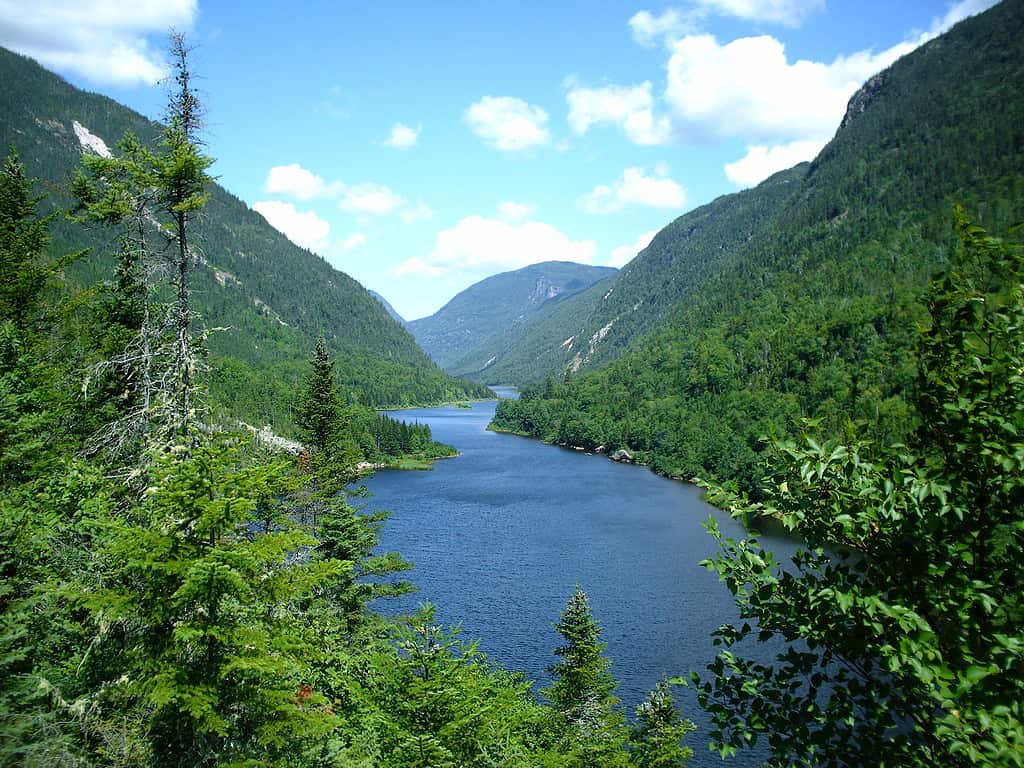 The 10 Most Scenic Hiking Trails in All of Quebec