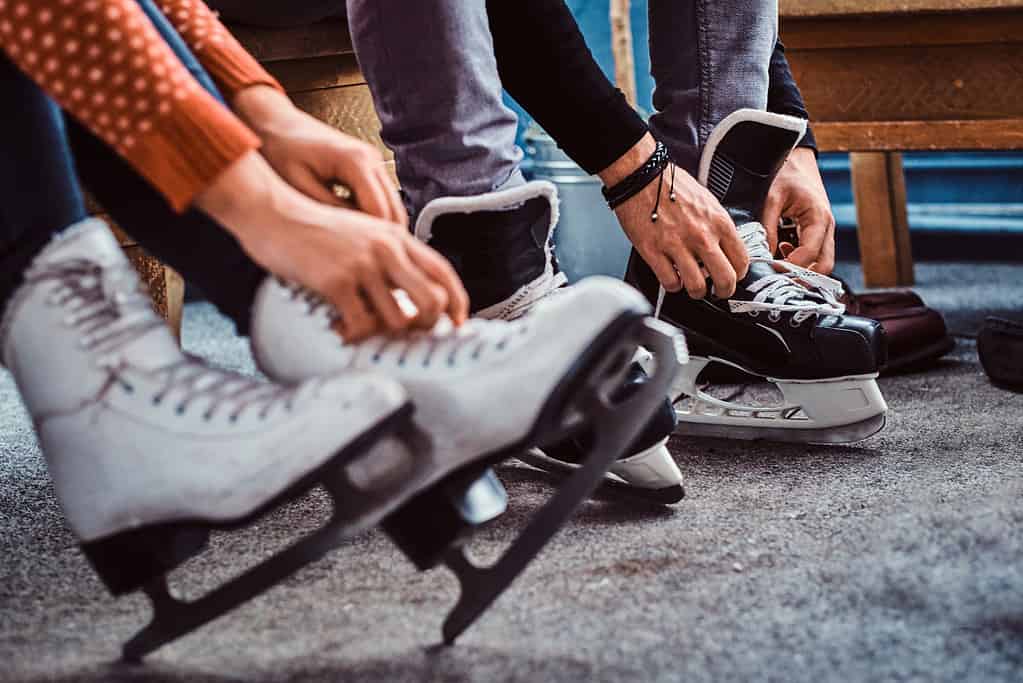 Discover The 8 Largest Ice Skating Rinks in Ohio This Winter