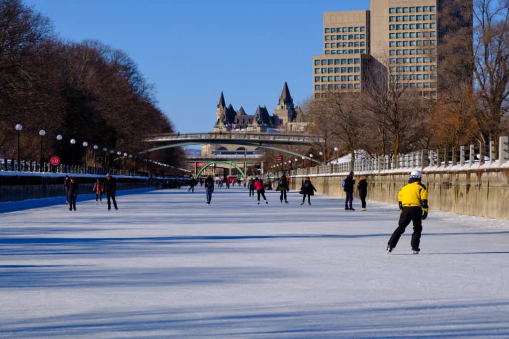 Discover The 8 Largest Ice Skating Rinks in Ohio This Winter