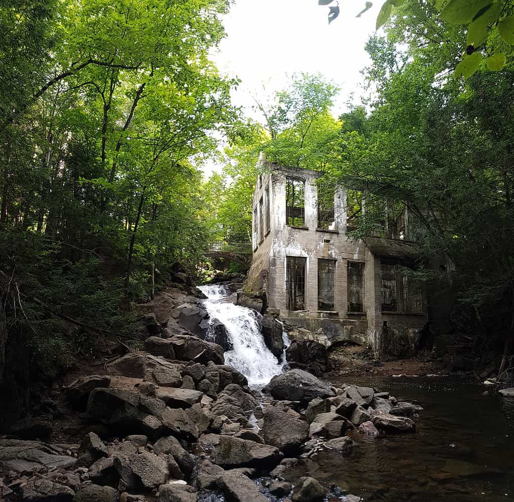 The 10 Most Scenic Hiking Trails in All of Quebec