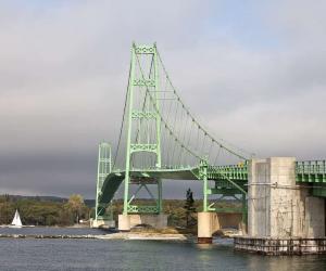 The Scariest Bridge in Maine Will Make You White-Knuckle the Steering Wheel