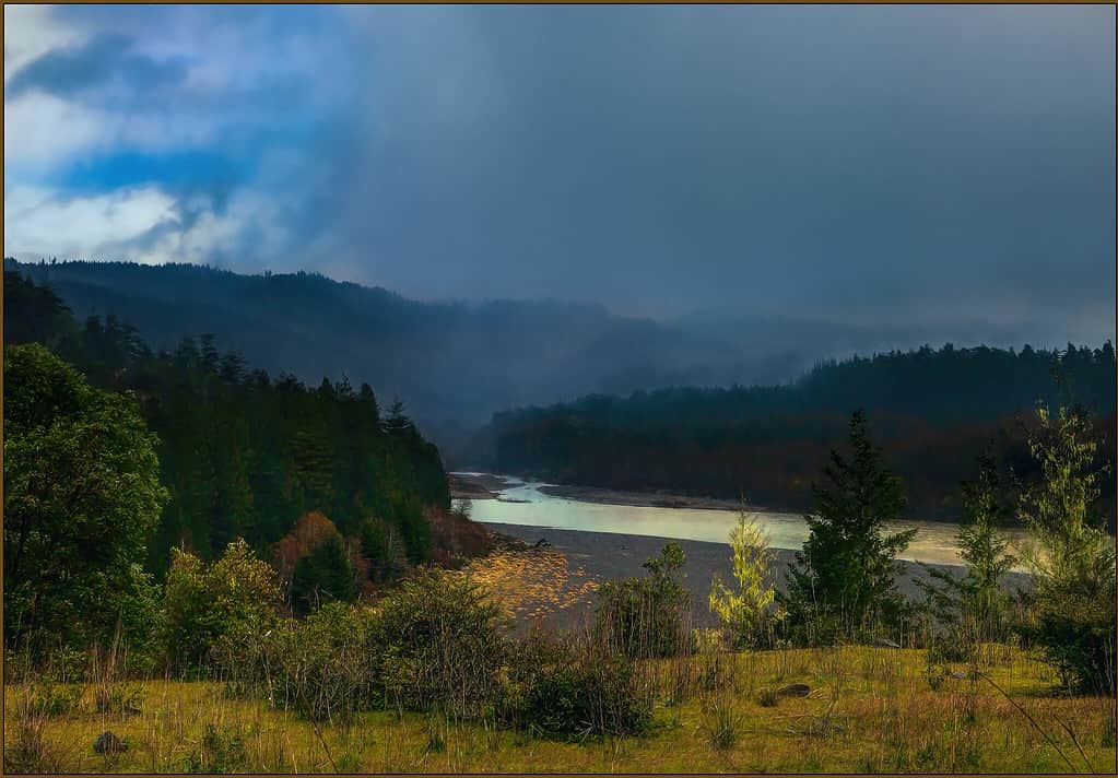 How Long Is the Eel River From Start to End?