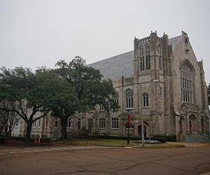 10 Most Beautiful and Awe-Inspiring Churches and Cathedrals in Mississippi