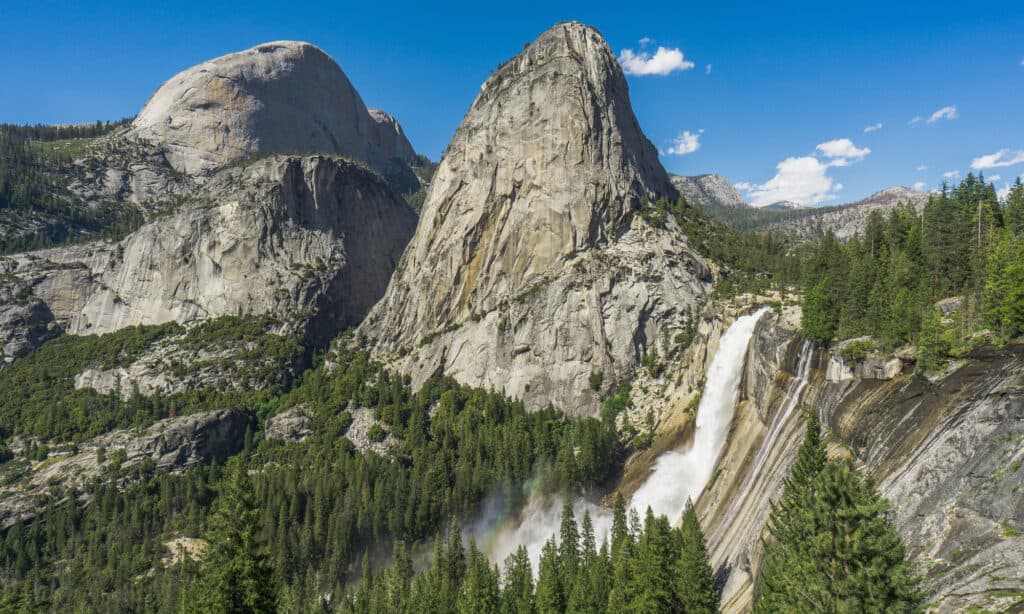 Where Does The John Muir Trail Start and End?