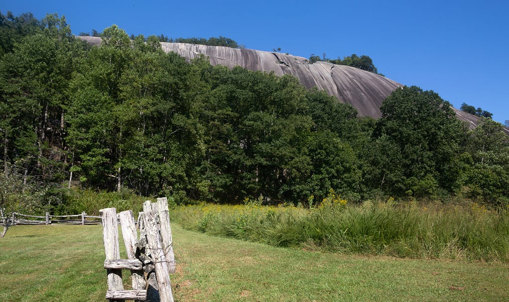 The 8 Best Hiking Trails in North Carolina With Amazing Views