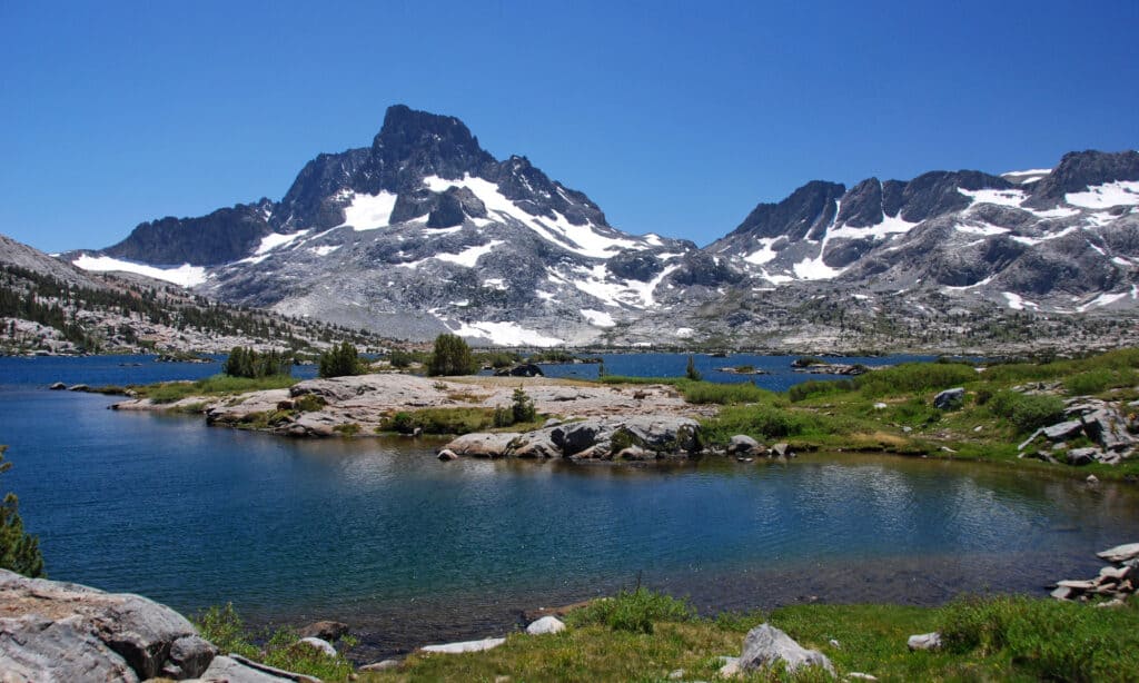 Where Does The John Muir Trail Start and End?