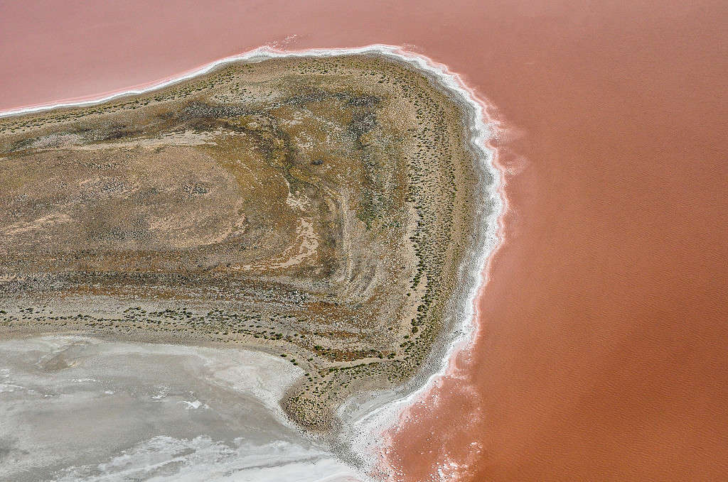 Discover the Lowest Point in Australia