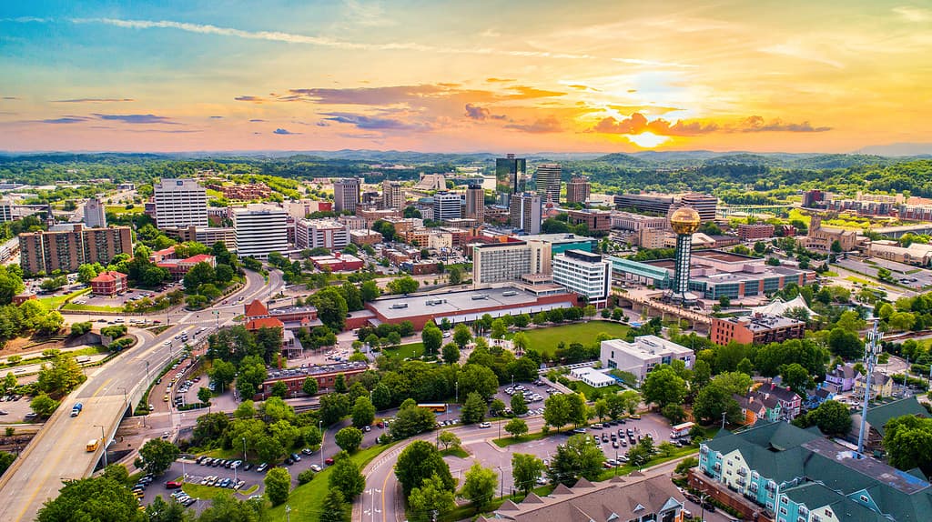 The 8 States That Border Tennessee