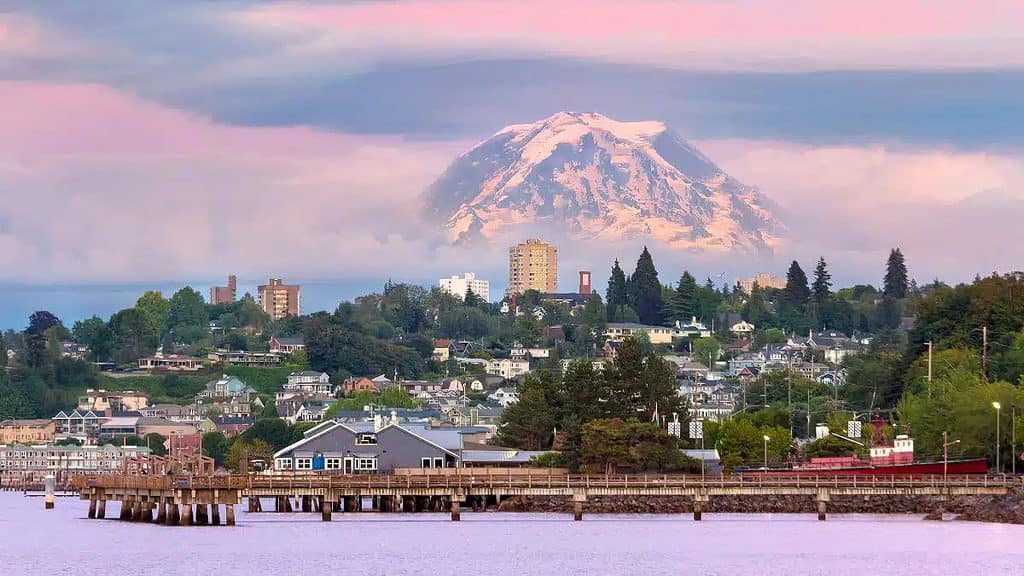 Renaming the Pacific Northwest: Should the Waters and Volcanoes Regain Indigenous Names?