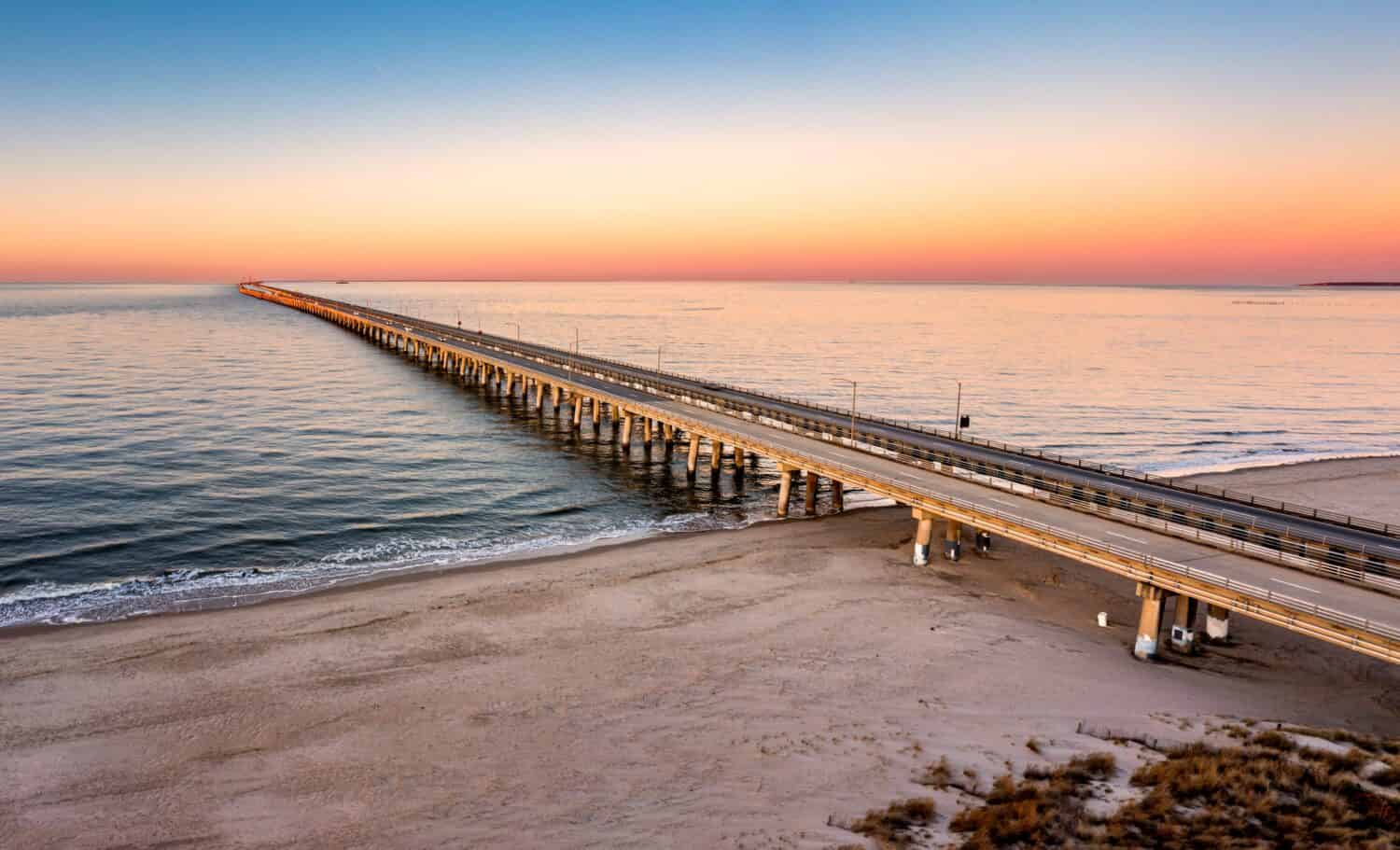 Discover the 5 Longest Bridges in the United States