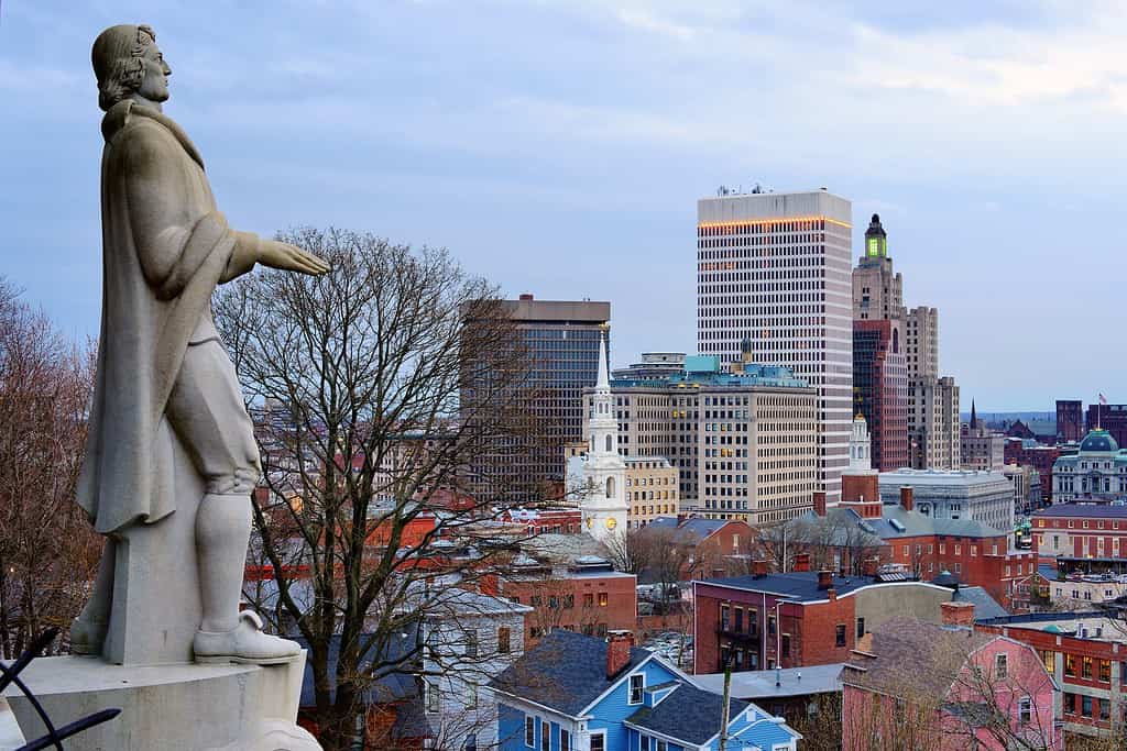 Discover the Largest Cities in Rhode Island (By Population, Total Area, and Economic Impact)