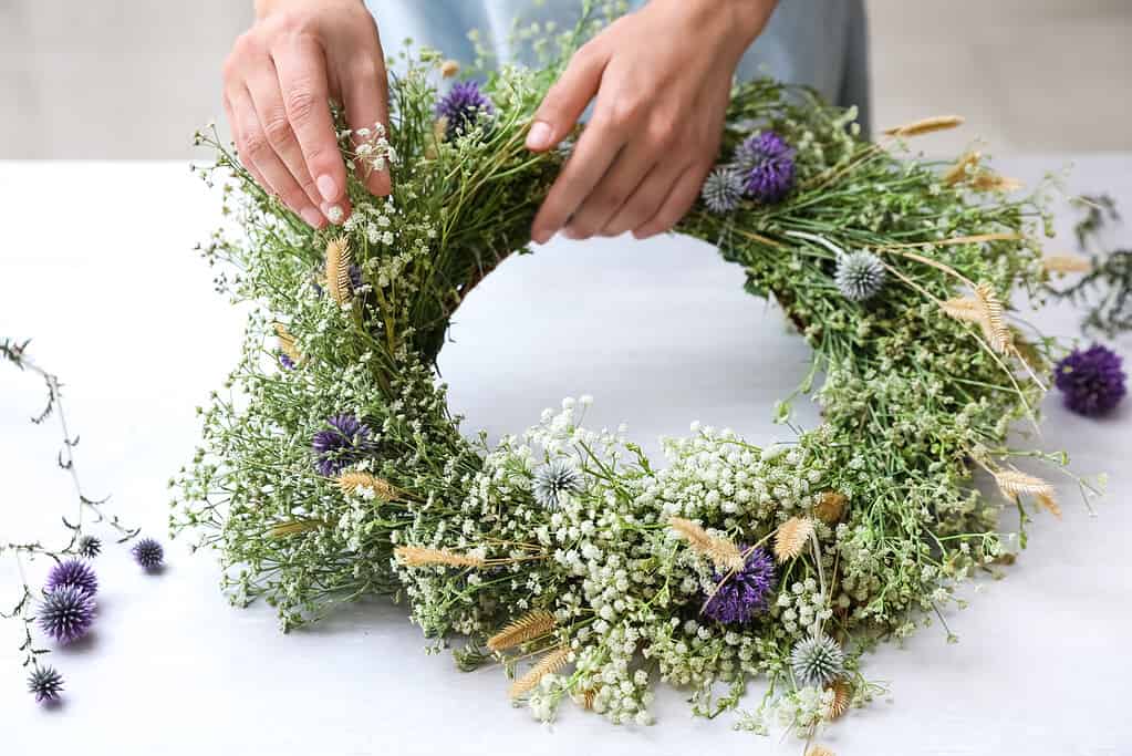 14 Creative Things To Do With Dried Flowers