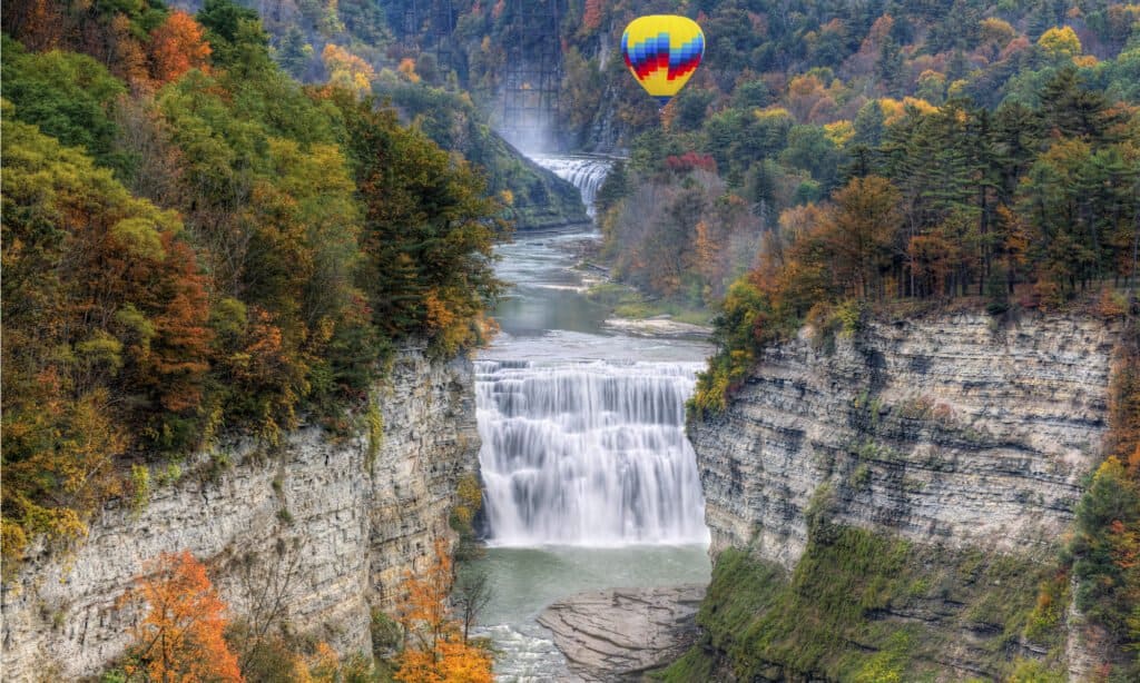 Letchworth State Park: Best Time to Visit, Waterfalls, and Trails