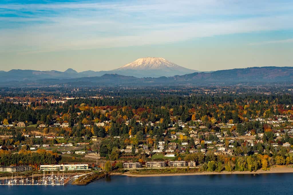 Discover the 10 Wealthiest Counties in Washington