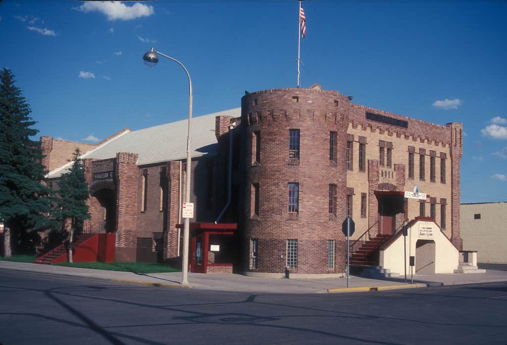 The 6 Most Haunted Places In North Dakota