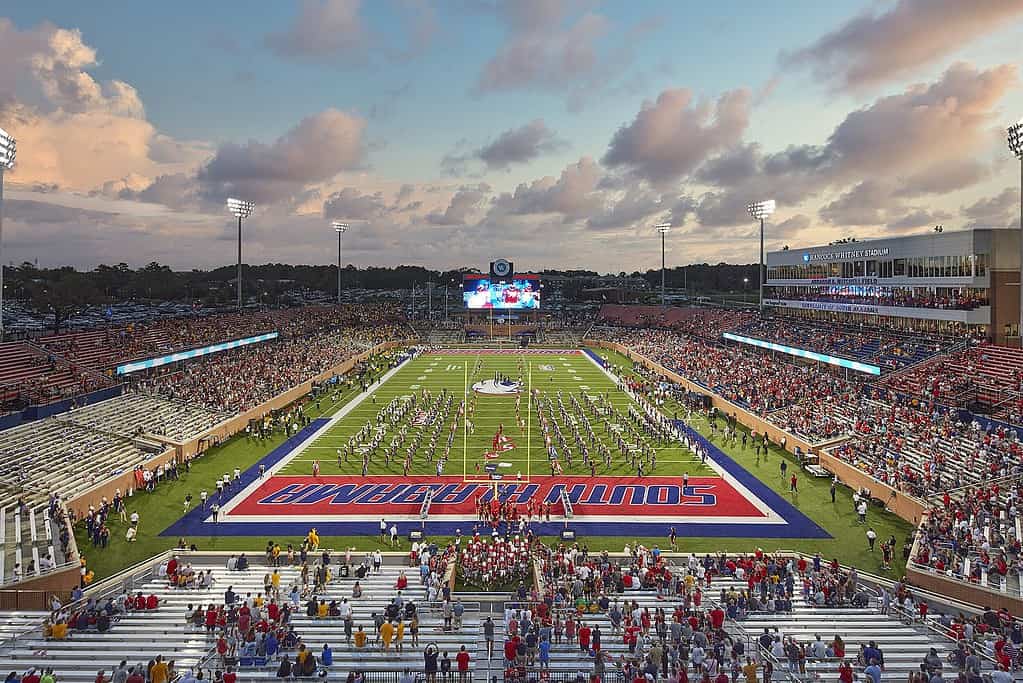 Discover the Top 10 Biggest Stadiums in Alabama