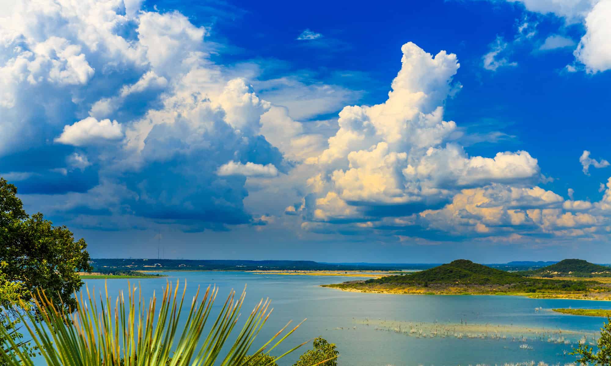 4 Remote Lakes in Texas to Fish and Swim