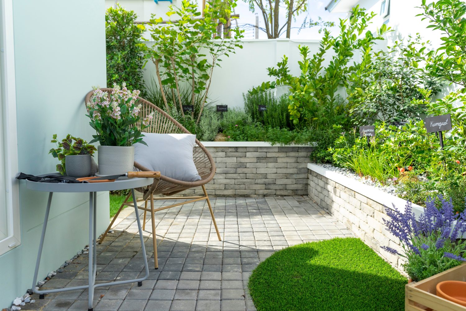 The 4 Best Gardening Methods For People With Limited Space