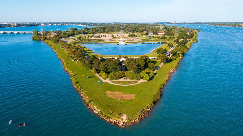 4 of the Largest City Parks in Michigan