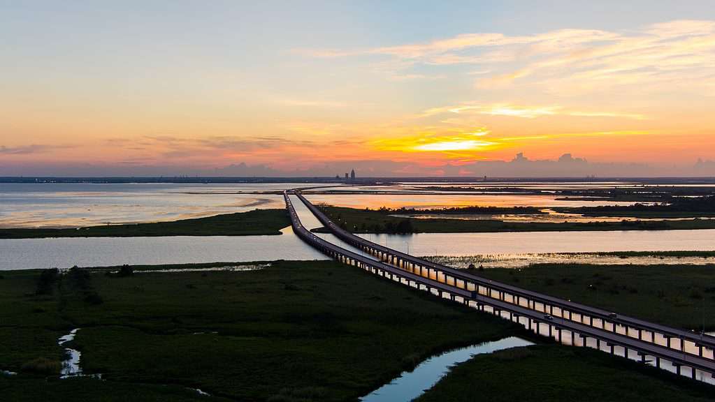 Discover the 8 Longest Bridges in Alabama