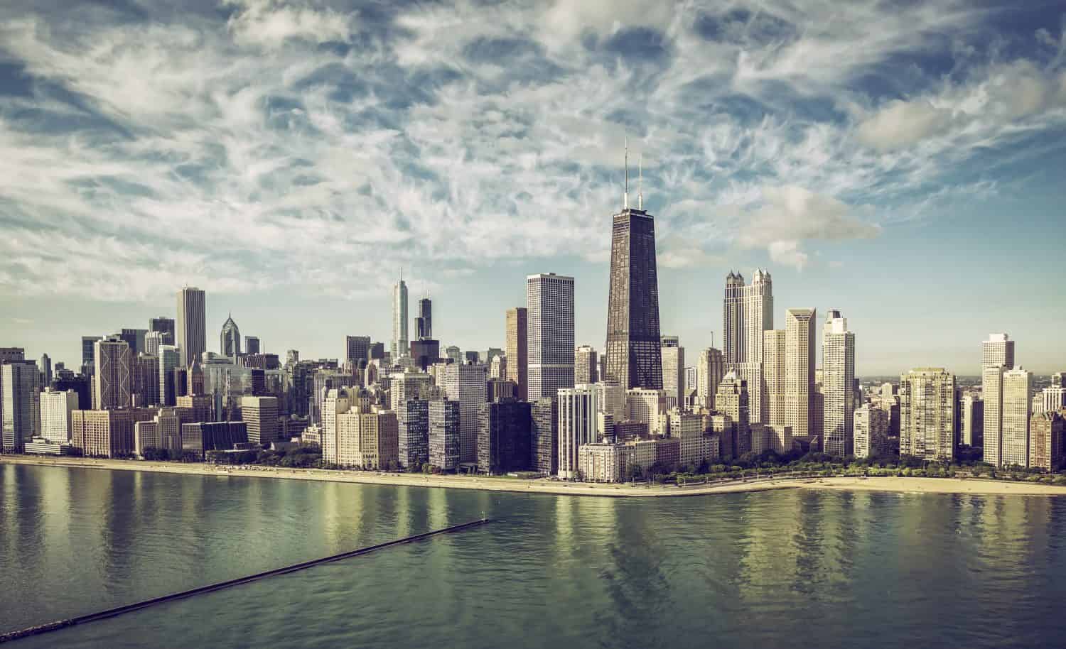 7 Dangerous Areas to Avoid in Chicago in 2024