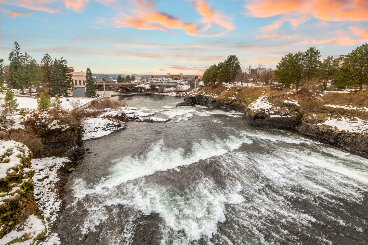 7 Perfect Washington Ski Towns You Will Never Want to Leave