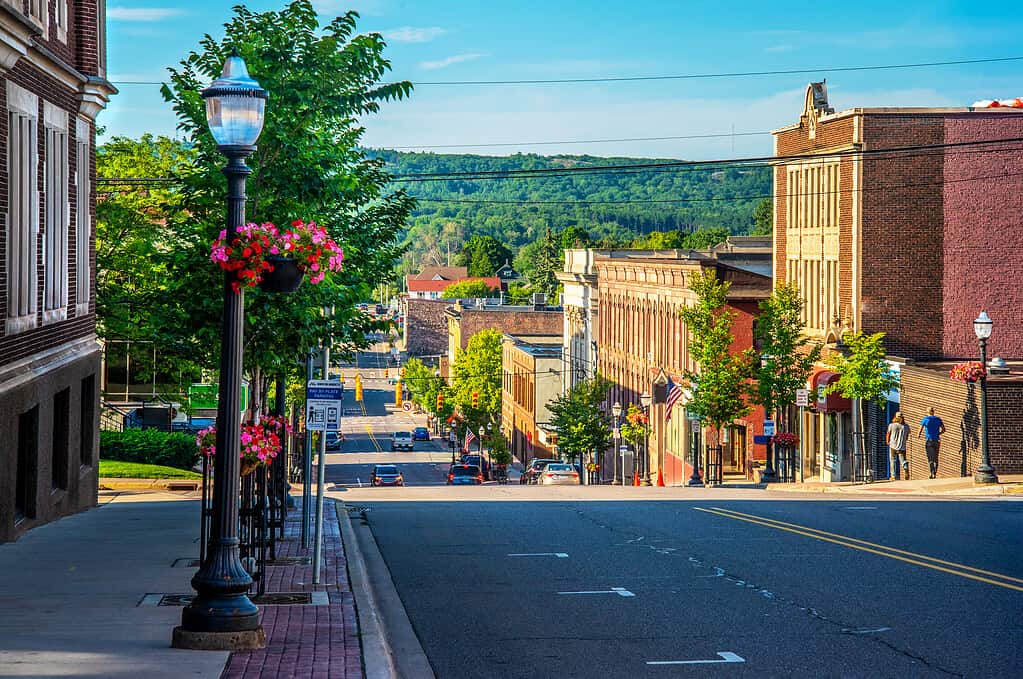 The 4 Coldest Places in Michigan Will Send Shivers Down Your Spine