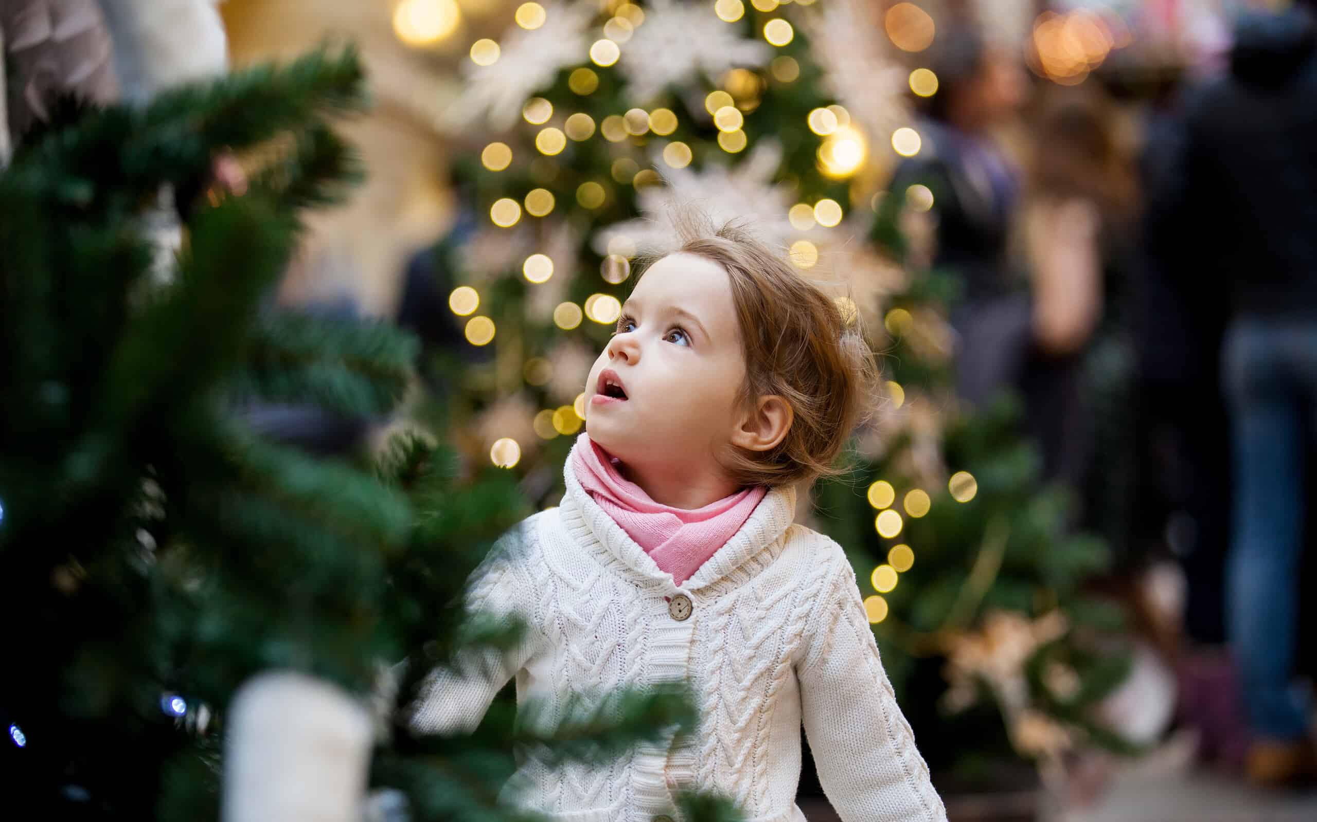 The 7 Best Christmas Tree Lighting Ceremonies in the U.S