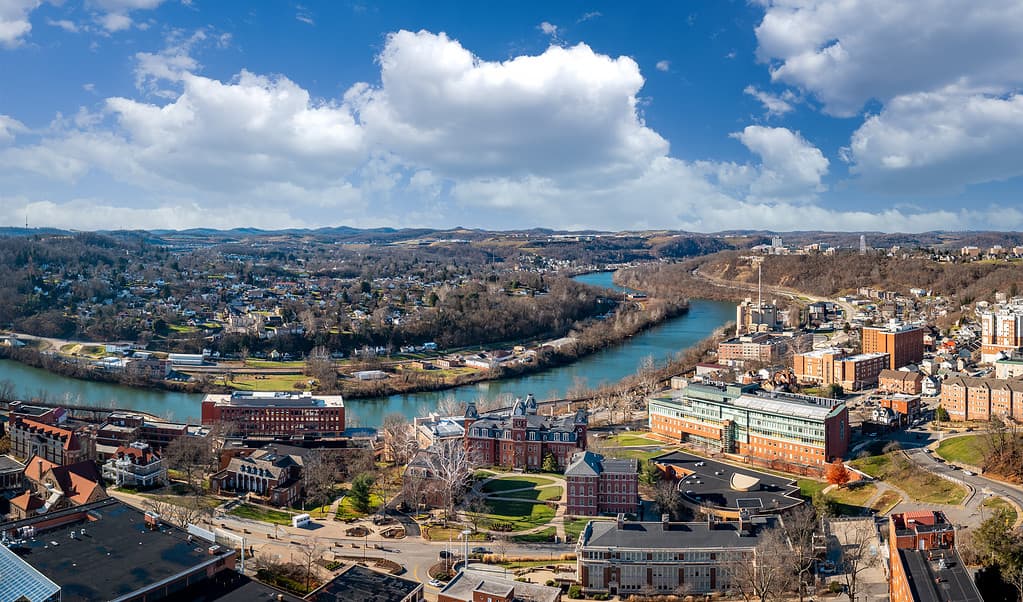 5 Secretly Amazing Places to Retire in West Virginia