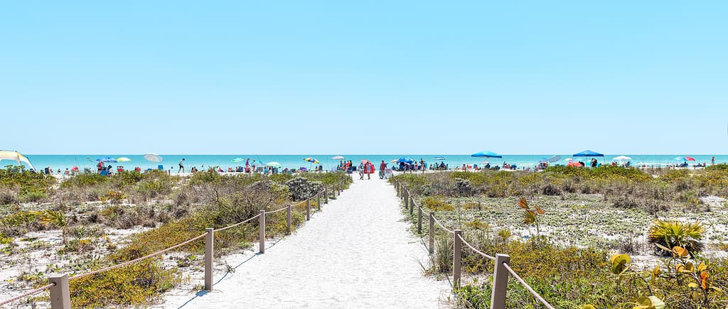 The 5 Best Florida Beaches for Families