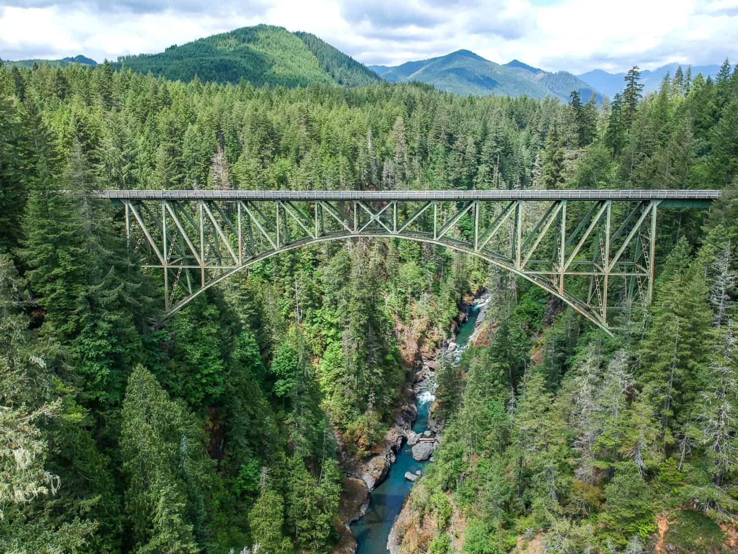 The 5 Highest Bridges in Washington Will Make Your Head Spin