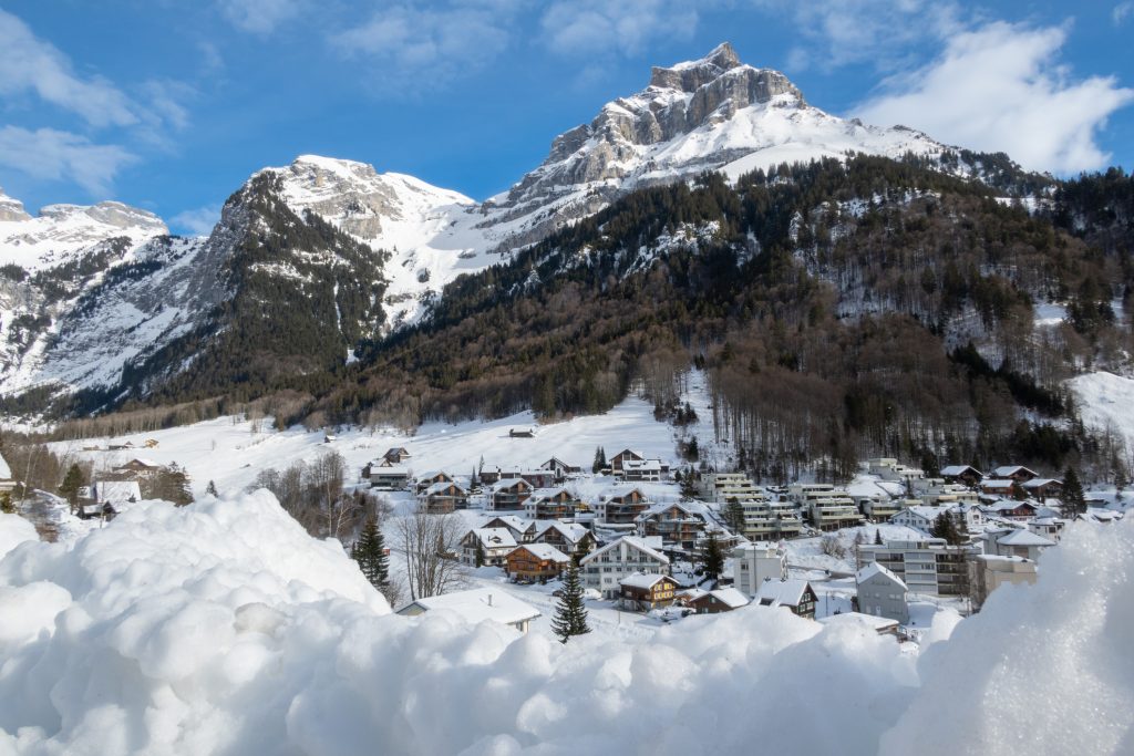 Snow in Switzerland: Snowiest Places and Average Amounts