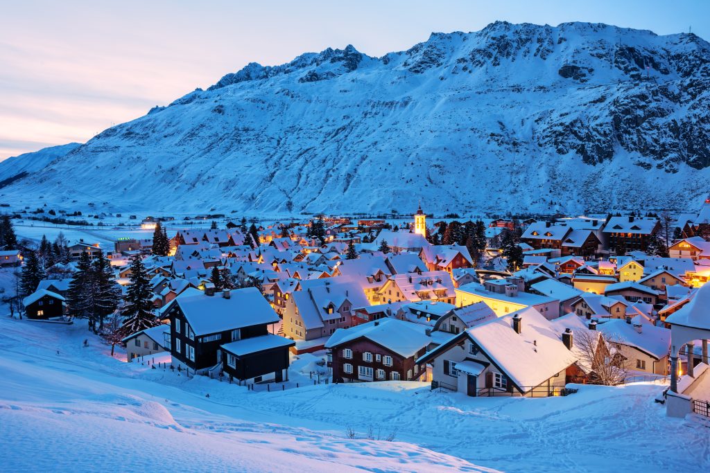 Snow in Switzerland: Snowiest Places and Average Amounts